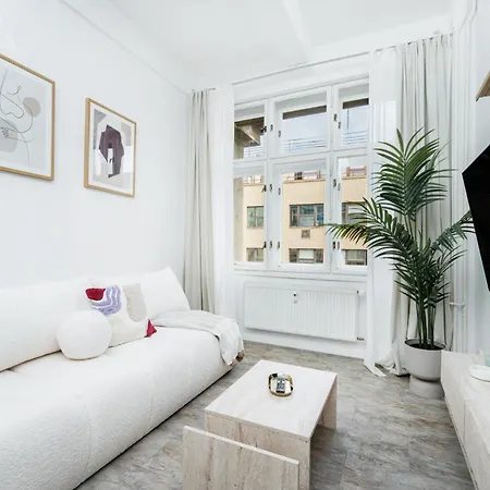 公寓 Rentero Central Two Bedroom Apartment In Prague - Two Bathroom - Parking