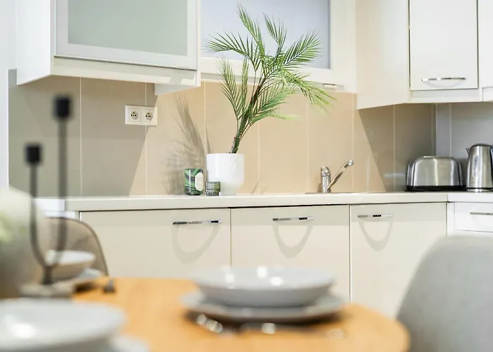 公寓 Rentero Two Bedroom In - Two Bathroom - Parking *