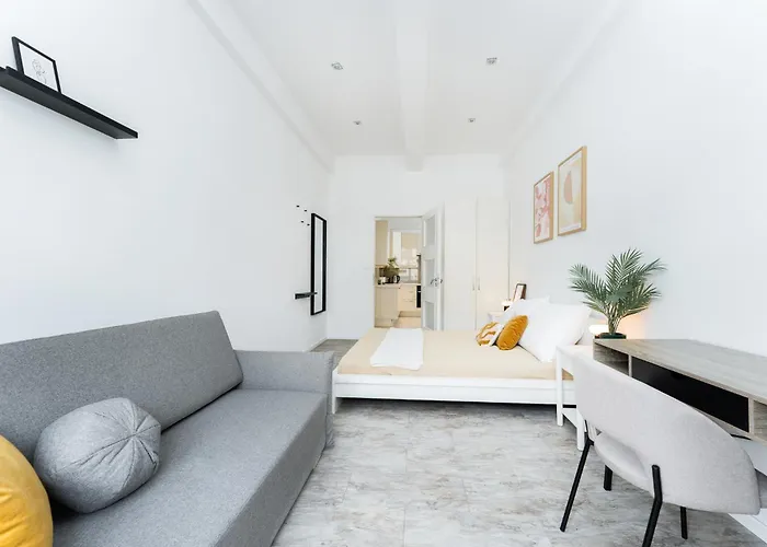 公寓 Rentero Two Bedroom In - Two Bathroom - Parking *