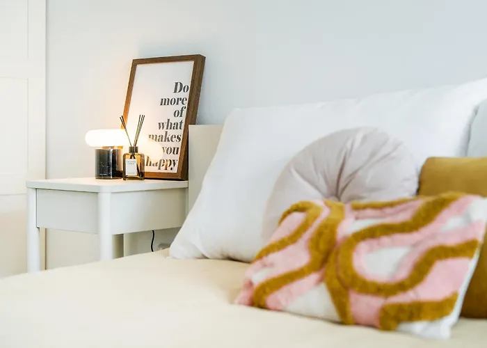 公寓 Rentero Two Bedroom In - Two Bathroom - Parking *