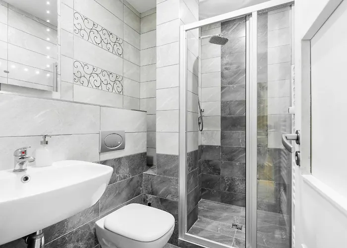 Rentero Two Bedroom In - Two Bathroom - Parking